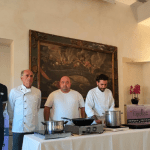 Tre cuochi di prestigio hanno fatto assaggiare ai presenti alcuni dei piatti che saranno in menù tra gli stand che torneranno ad animare il borgo a partire dal prossimo 30 agosto
