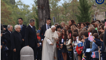 Papa Francesco The economy Assisi