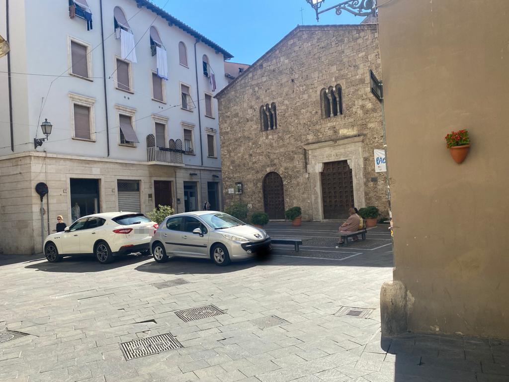 Terni sosta selvaggia