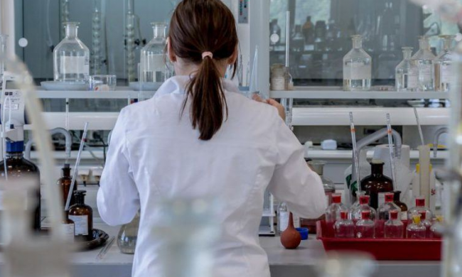 Liceo biomedico Mazzatinti Gubbio, laboratorio