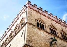 palazzo dei priori Perugia