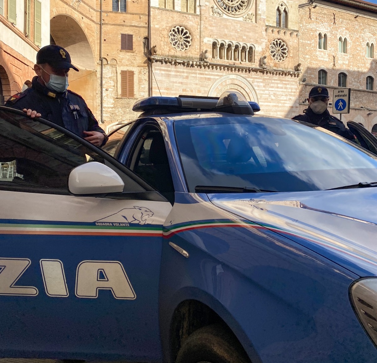 polizia foligno