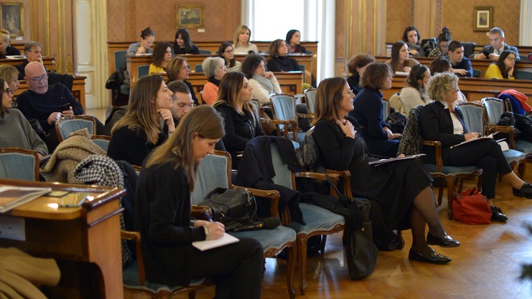 associazione Elisa83_Il ruolo delle donne nei servizi sociali