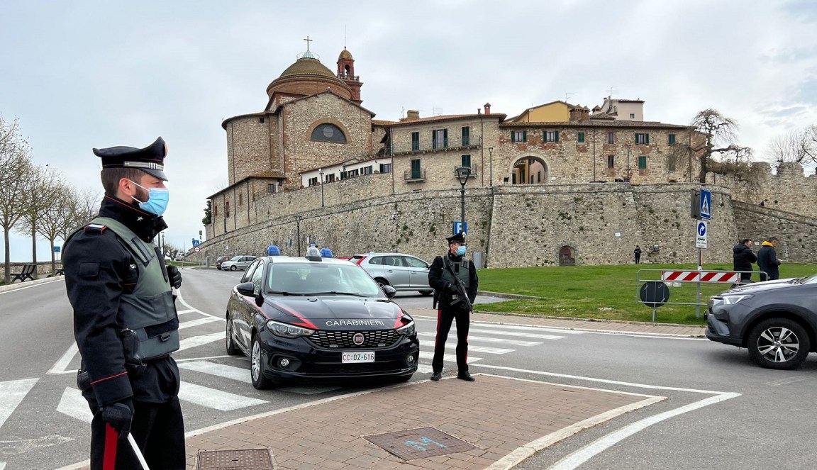 carabinieri castiglione del lago
