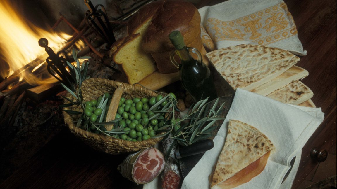 tavolo gastronomia cibo