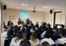 premiazione Un poster per la pace 2023 Gualdo Tadino