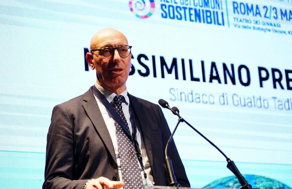Il Sindaco Presciutti durante l'Assemblea Nazionale della rete dei Comuni Sostenibili