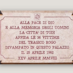 targa palazzo del Vignola