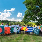 rifugiati_foto dalla pagina Facebook Arnaldo Caprai Viticoltore in Montefalco