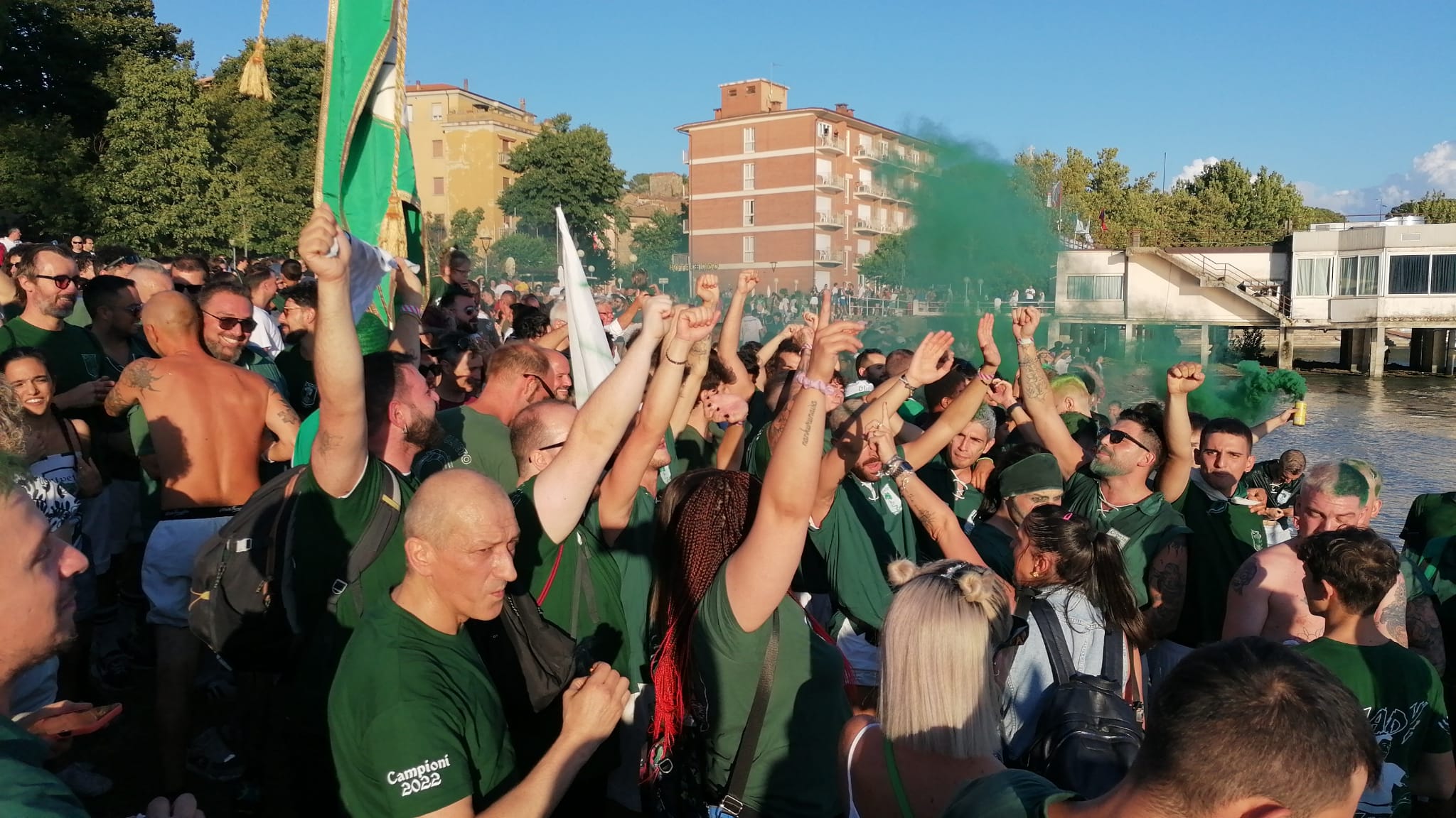 Oliveto vince Palio delle barche 2023