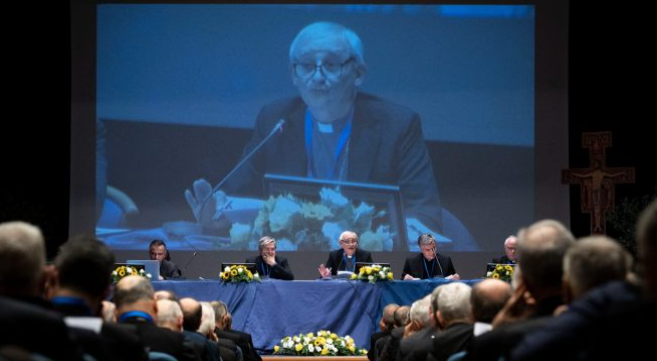 L'intervento del cardinale Zuppi (foto da www.chiesacattolica.it)