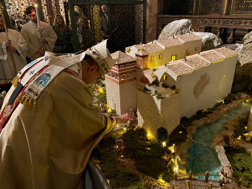Celebrazione Notte di Natale 2023 in Cattedrale Perugia