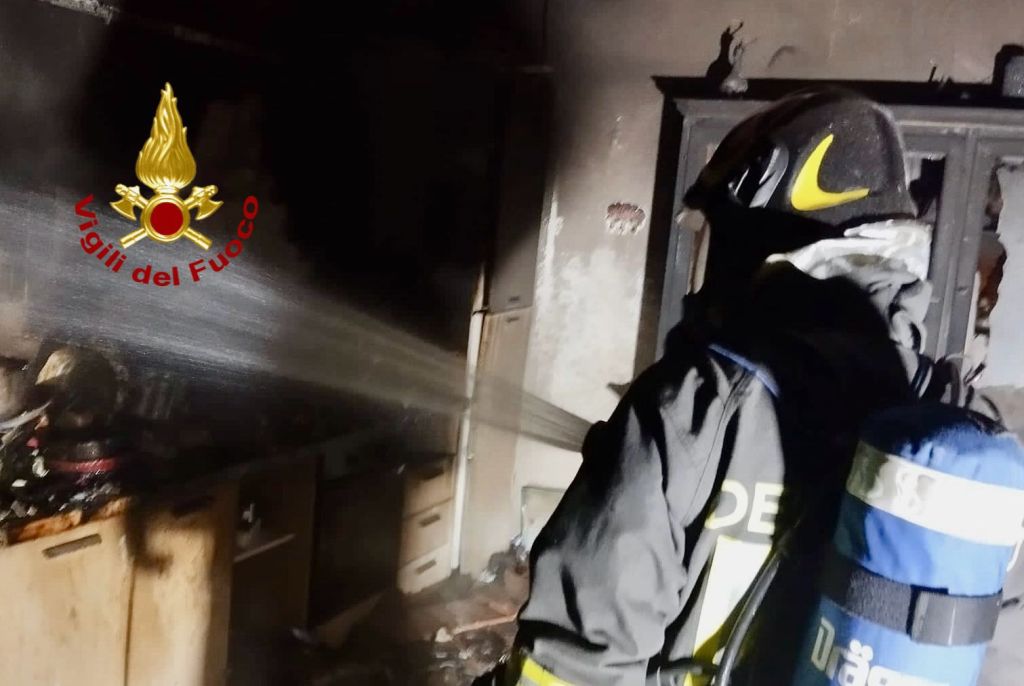 incendio appartamento Bevagna (1)