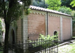 Eremo Beato Angelo_foto dal sito del Comune di Gualdo Tadino