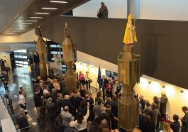 I Ceri al Parlamento europeo (foto da Facebook/Associazione Maggio Eugubino)