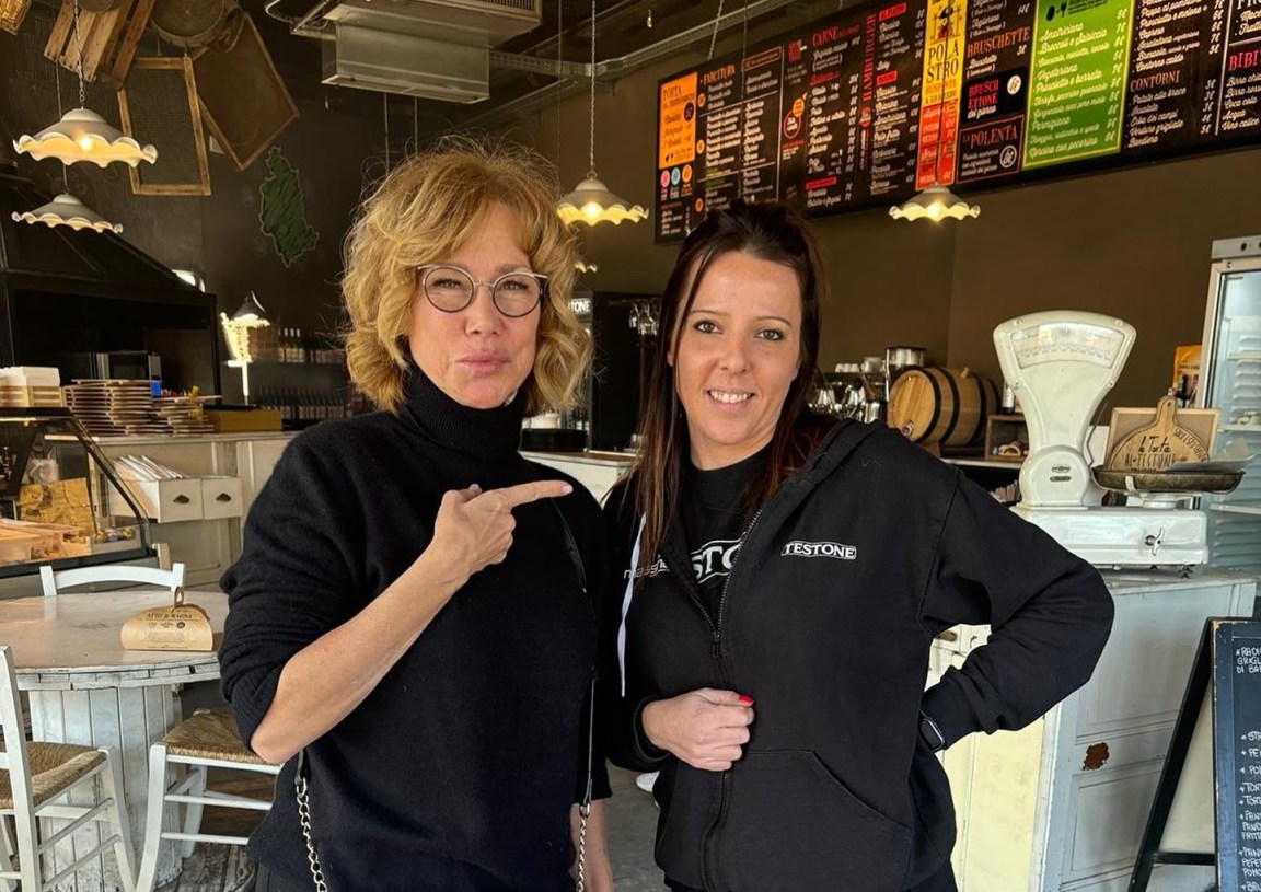 Nancy Brilli Testone_foto dalla pagina Facebook Testone