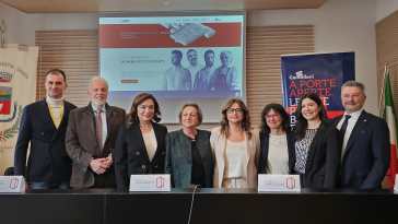 presentazione APorteAperte 2024