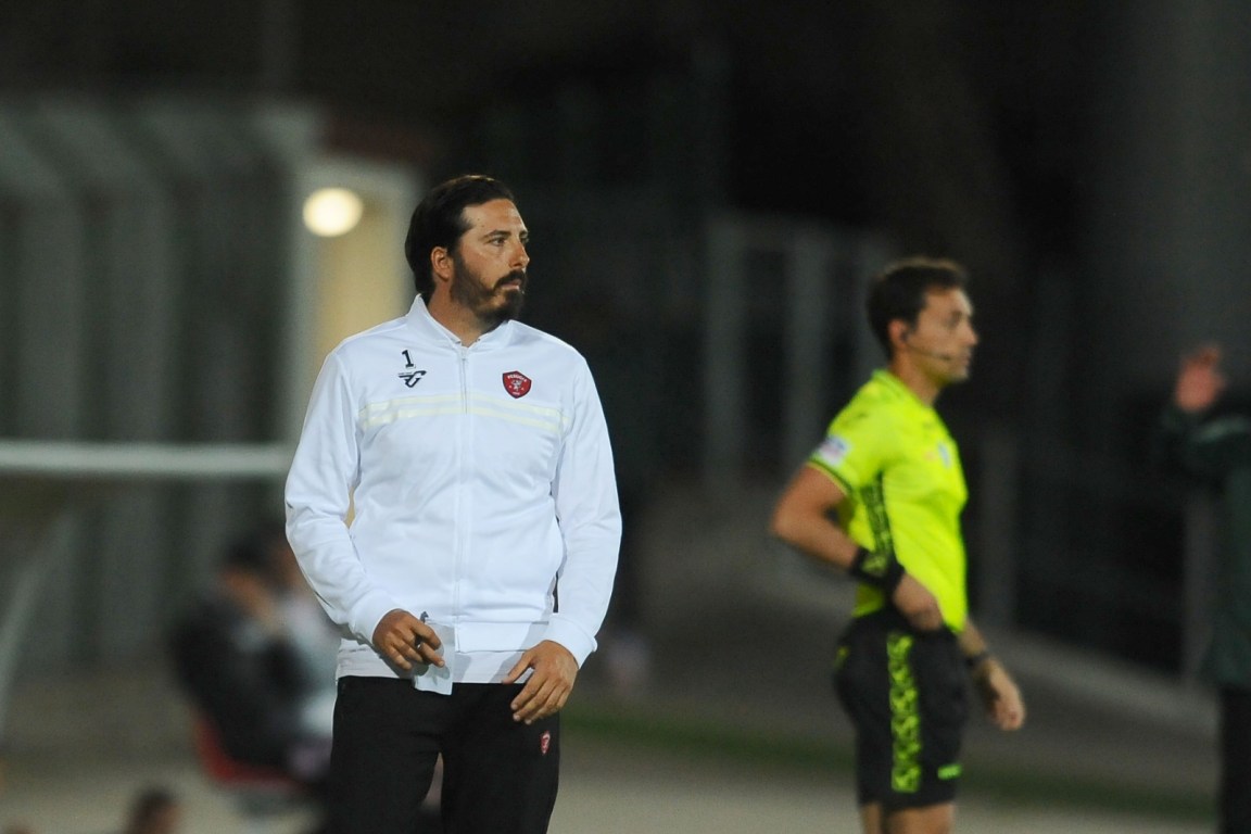 Vis Pesaro Perugia Calcio mister Alessandro Formisano 7oz.-RIPRODUZIONE VIETATA