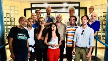 Stefania Proietti insieme ai vertici del Campo largo (foto di Pasquale Punzi)