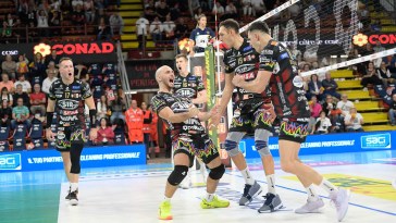 Sir Susa Vim PERUGIA vs CISTERNA Volley, 4ª giornata girone di andata regular season Superlega Credem Banca - Campionato italiano di Pallavolo Maschile - Volley Volleyball presso PalaBarton Perugia IT, 20 ottobre 2024. Foto: Michele Benda [riferimento file: 2024-10-20/_MB54161]