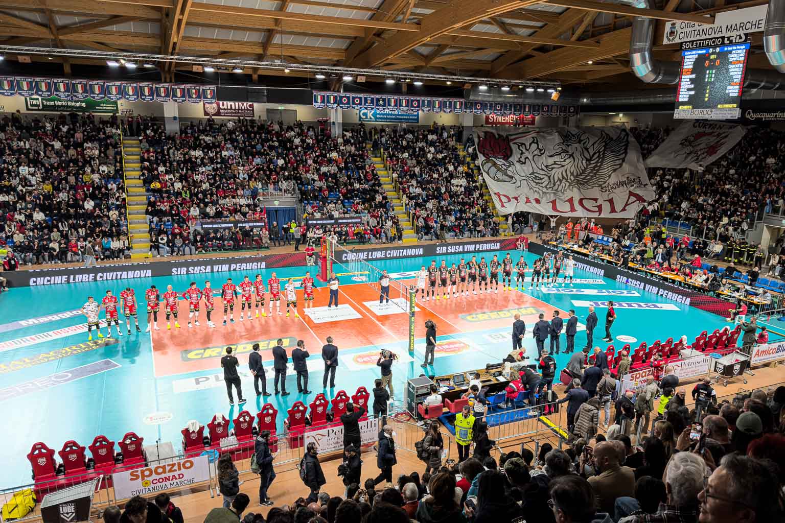 Cucine Lube CIVITANOVA vs Sir Susa Vim PERUGIA, 17ª giornata (6ª di ritorno) regular season Superlega Credem Banca - Campionato italiano di Pallavolo Maschile - Volley Volleyball presso PalaBarton Perugia IT, 19 gennaio 2025. Foto: [riferimento file: 2025-01-19/IMG_4311]