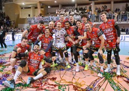 CISTERNA Volley vs Sir Susa Vim PERUGIA, 15ª giornata (4ª di ritorno) regular season Superlega Credem Banca - Campionato italiano di Pallavolo Maschile - Volley Volleyball presso Palazzetto dello Sport Cisterna di Latina IT, 5 gennaio 2025. Foto: [riferimento file: 2025-01-05/_MB67637]