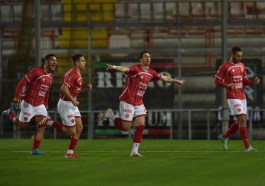 Perugia-Ascoli la festa di Matos dopo il gol del vantaggio 7oz.-RIPRODUZIONE VIETATA