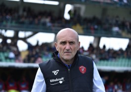 Ternana-Perugia il mister del Grifo Vincenzo Cangelosi 7oz.-RIPRODUZIONE VIETATA