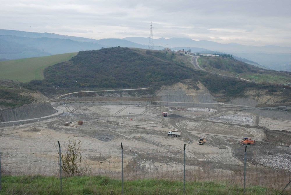 La discarica Le Crete di Orvieto (foto da italianostra.it)