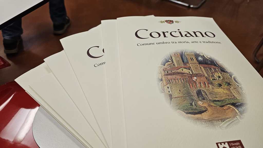 Brochure informativa su Corciano, con immagini e testo che evidenzia la storia e cultura del comune umbro.