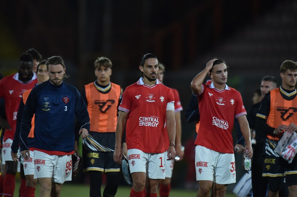 Perugia-Pianese I grifoni dopo la sconfitta 7oz.-RIPRODUZIONE VIETATA