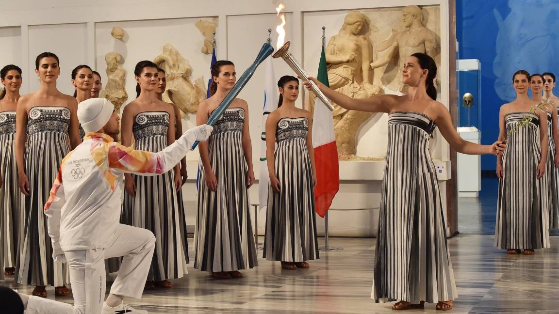 Il rito a Olimpia (foto da Facebook/MilanoCortina2026)