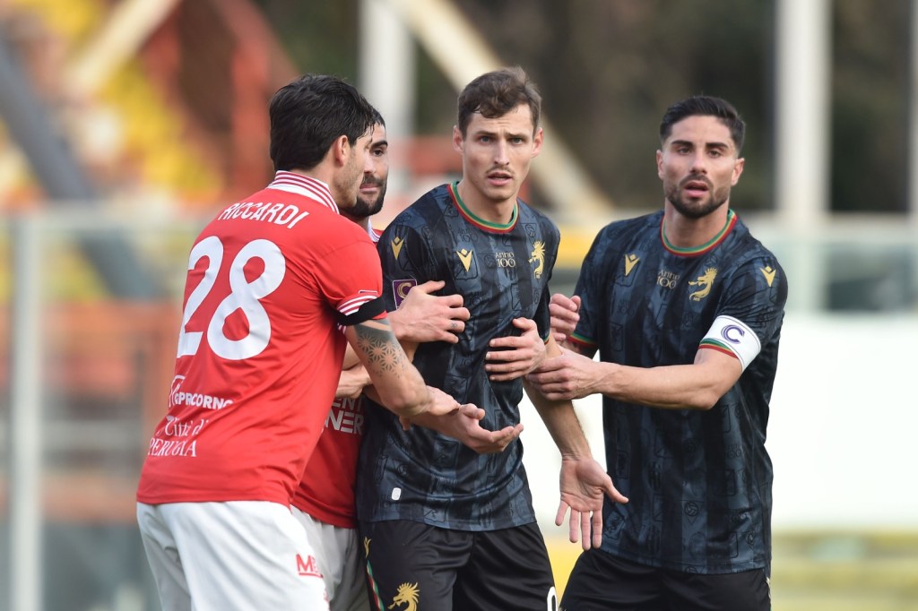 Perugia-Ternana 16 7oz.-RIPRODUZIONE VIETATA