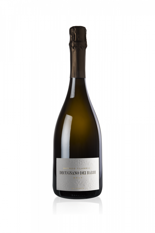 Bottiglia di spumante 'Decugnano del Barbi' con etichetta bianca, tipica del Metodo Classico, su sfondo neutro.