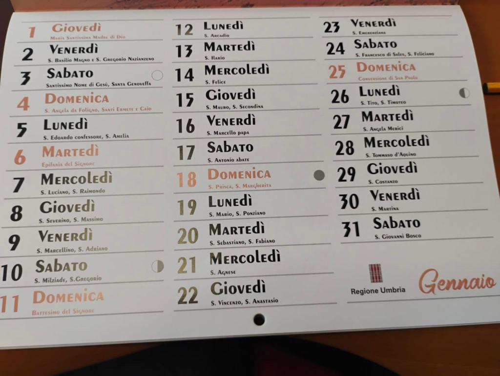 Un calendario del mese di gennaio con i nomi dei santi per ogni giorno, illustrando le festività della Regione Umbria.