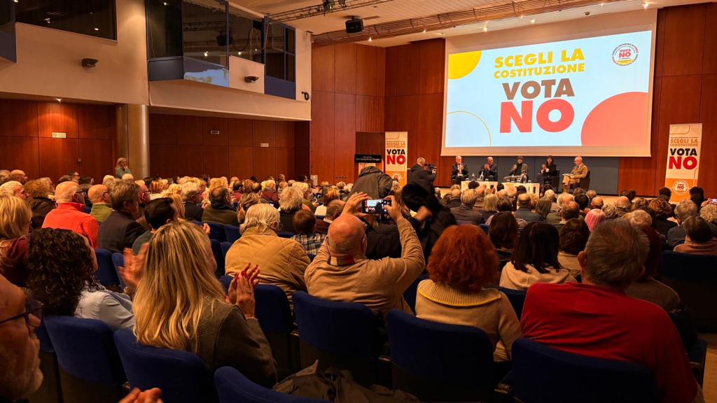 Bersani all'evento per il No 5 (foto Tommaso Benedetti)