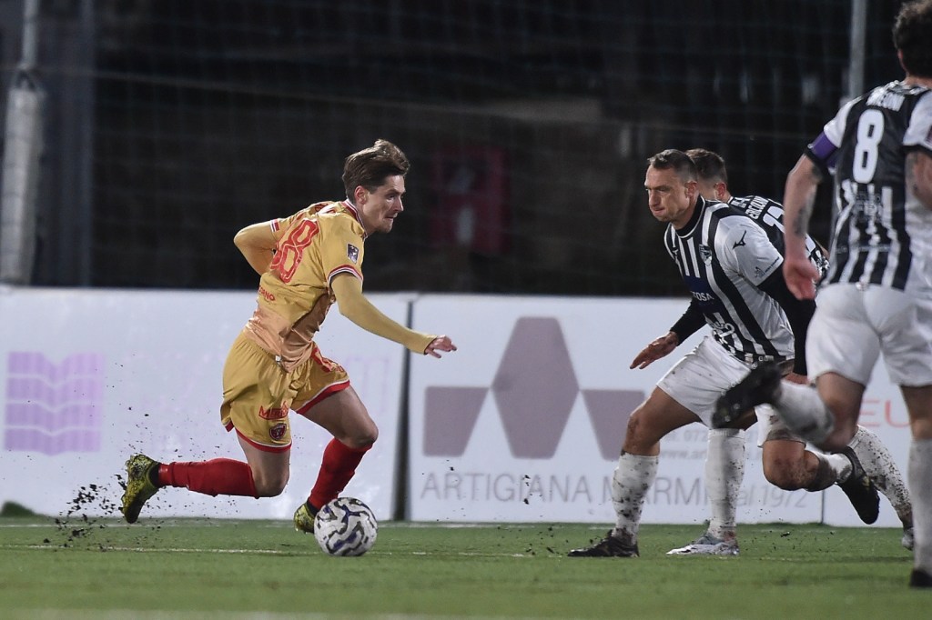 Pianese Perugia 2 7oz.-RIPRODUZIONE VIETATA