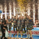 La Sir festeggia la conquista dello scudetto (foto Tommaso Benedetti)
