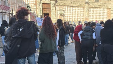 La manifestazione in piazza IV Novembre (foto Tommaso Benedetti)